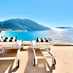 Koru Lefkada * ヴァシリキ