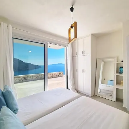 Koru Lefkada Василики